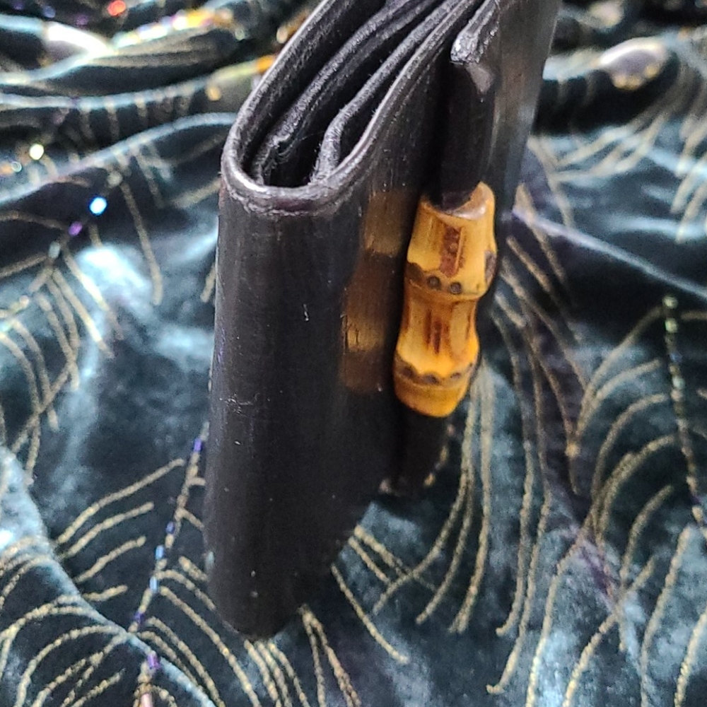 Vintage Gucci Bamboo Wallet - Picture 10 of 10